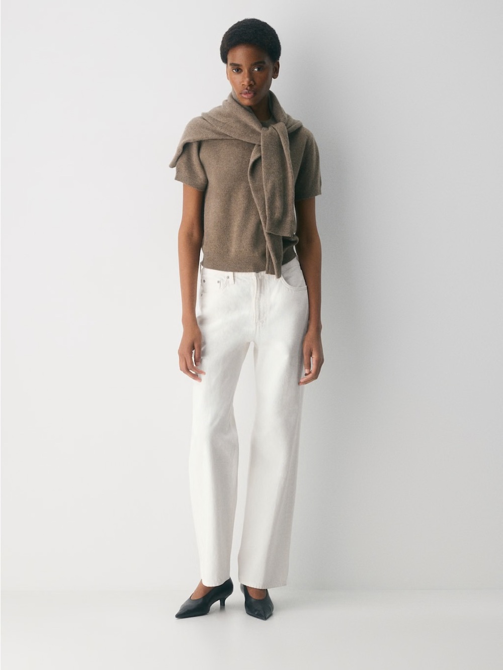 Aritzia Bare Cashmere Bloor Shortsleeve Sweater